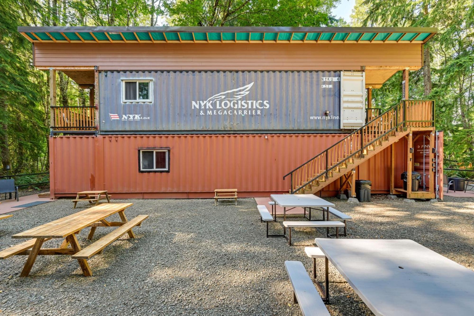 Unique Container Studio With Deck And Fire Pit! Buckley ภายนอก รูปภาพ